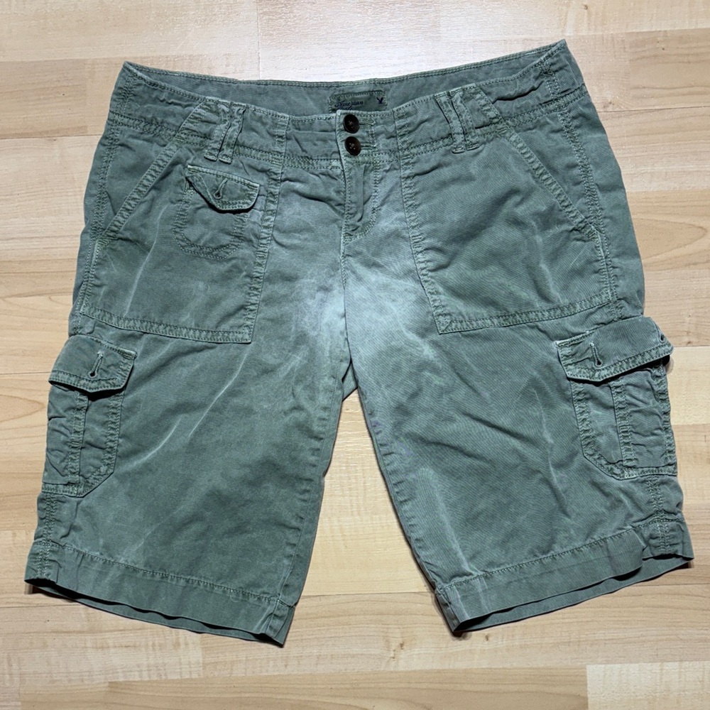 American Eagle Outfitters Sage Green Cargo Shorts